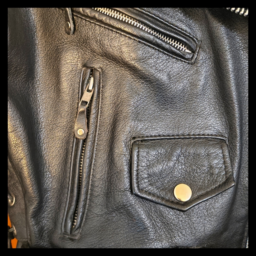 🛵 Vtg. 'The Perfect' Black Leather Biker Motorcycle Jacket - Picture 4 of 10